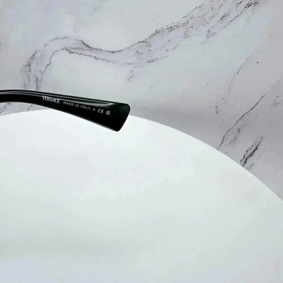 Versace Sunglasses Gold Rectangle Metal Logo Black Retro Italy 100% Authentic - Picture 9 of 16